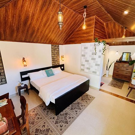 Calm Shack - 2 Bedroom-Boutique Farm Stay Munnar Eksteriør billede