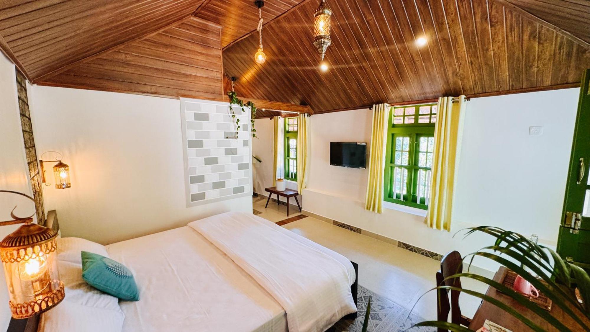 Calm Shack - 2 Bedroom-Boutique Farm Stay Munnar Eksteriør billede